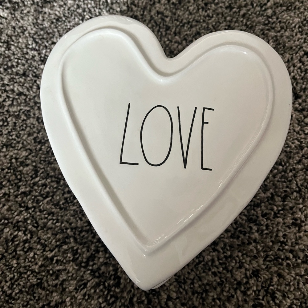Rae Dunn trinket box